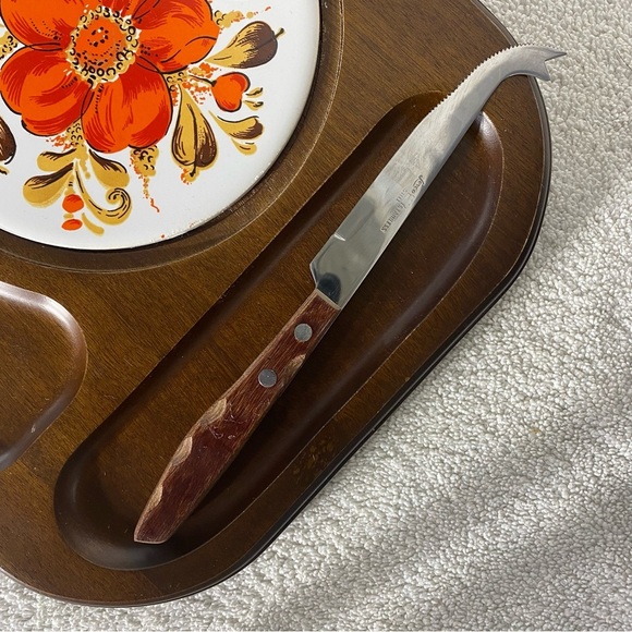 Vintage MCM Autumn Flower Tile Wooden Cheese Board Charcuterie Board W Knife - Picture 12 of 14